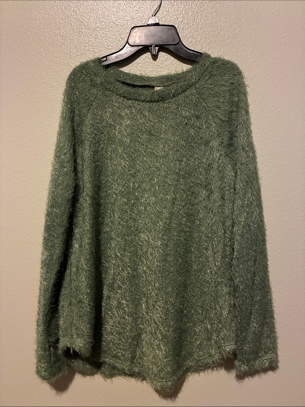 Cozy Women's Fuzzy Crewneck Sweater - Olive Green